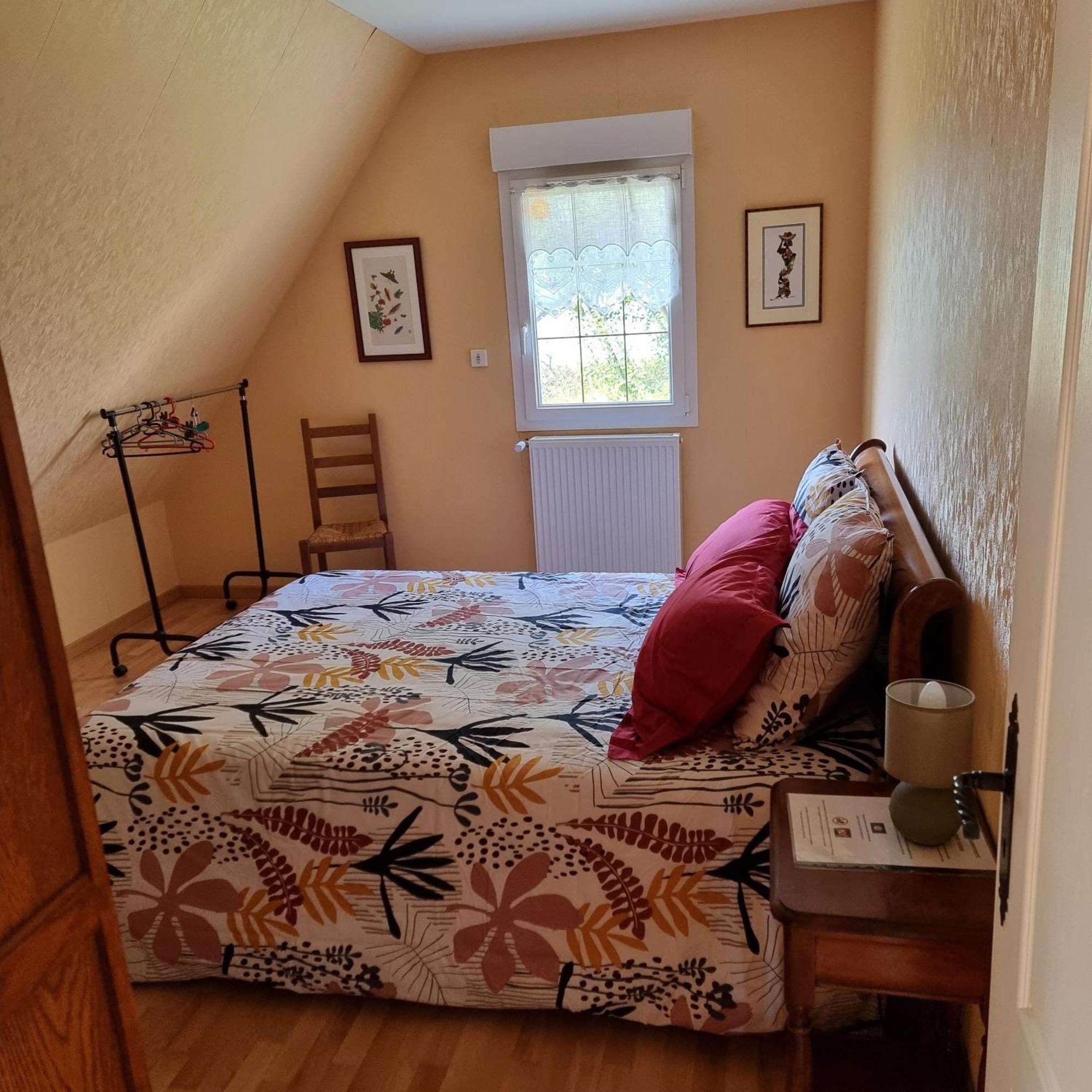 Osy Normandy Bed & Breakfast Russy Exterior photo